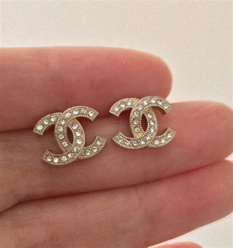 small chanel diamond earrings